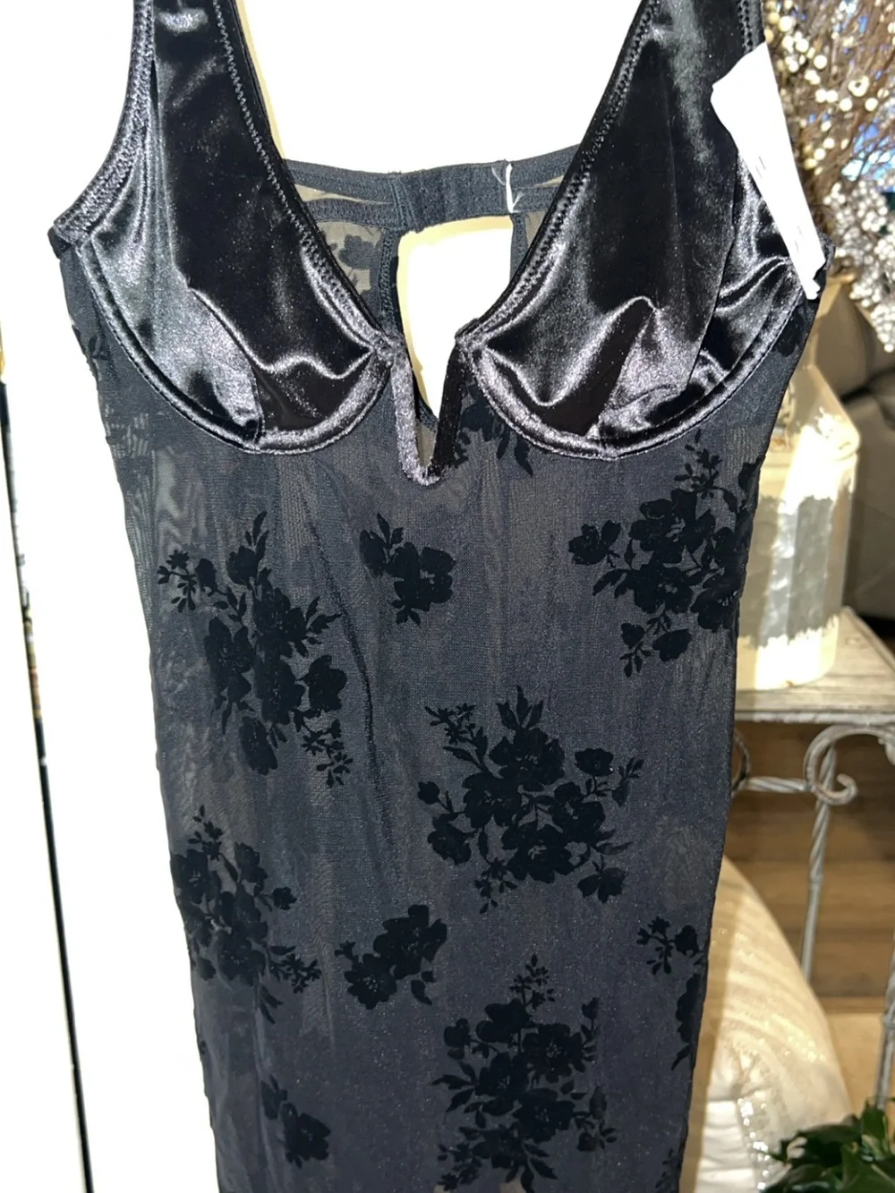 Auden Women’s Flocked Lingerie Chemise Slip Dress 🖤